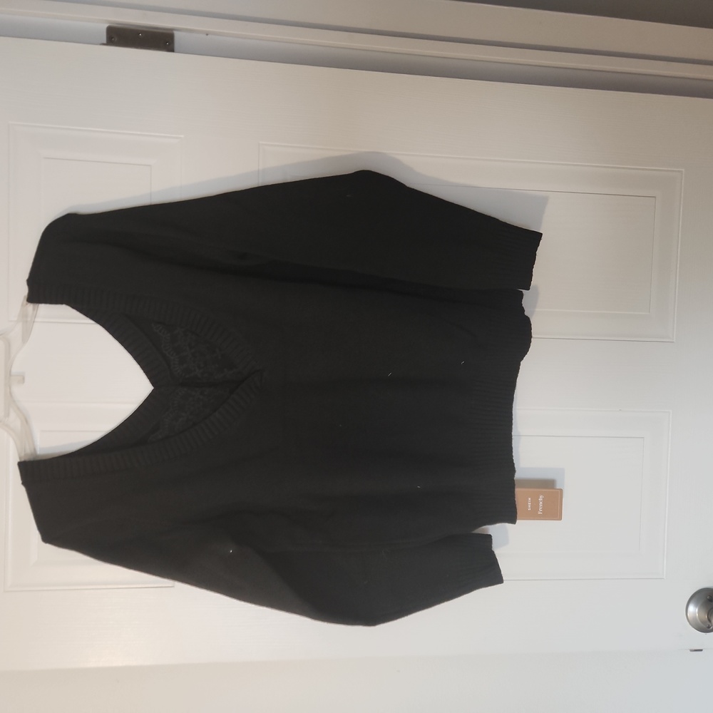 Sweater - Picture 2 of 5